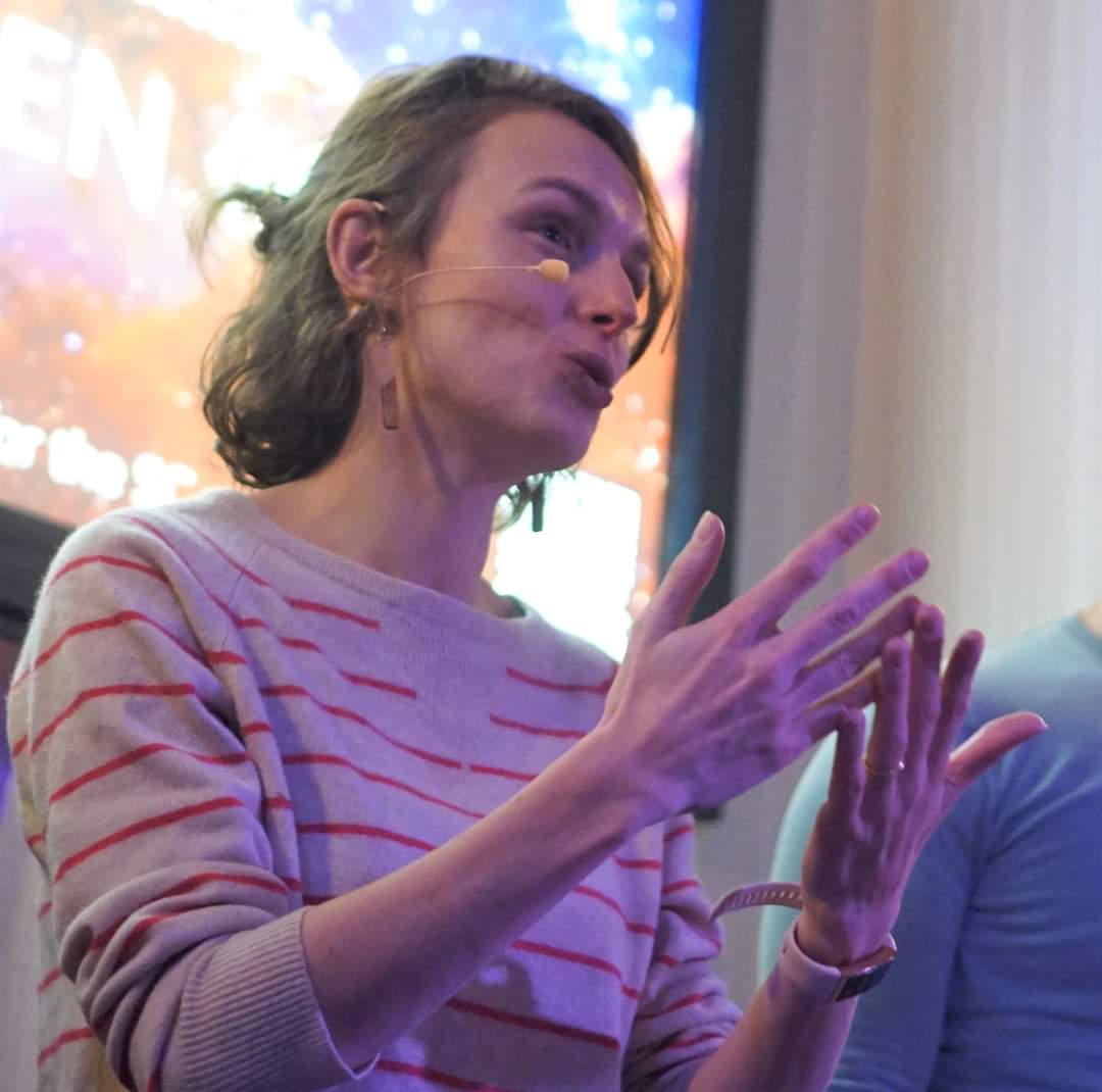 Science Cafe about gravitational waves